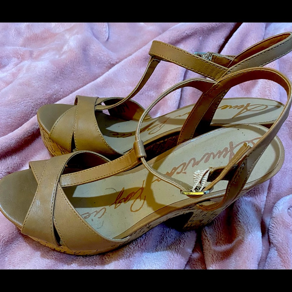 Platform nude t-strap platform sandals